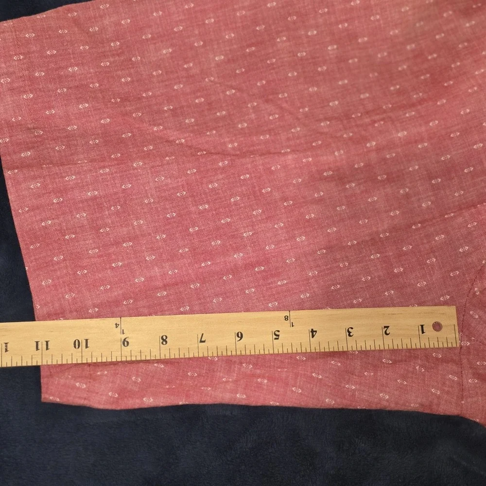 Banana Republic product pair